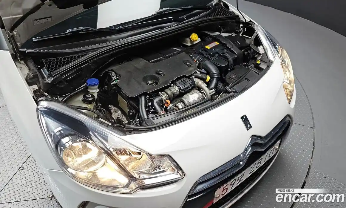 Citroen DS3 2014 1.6 гидро в Москве № 256802, фото 6