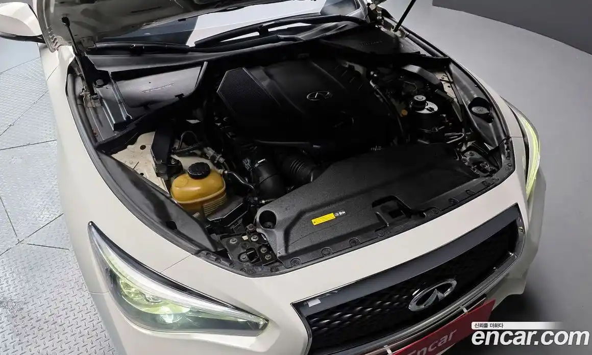 Infiniti Q50 2015 2.1 гидро в Москве № 284170, фото 6