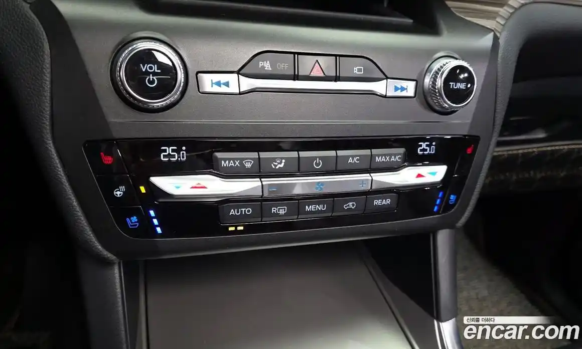 Ford Explorer 2020 2.3 гидро в Москве № 303287, фото 17
