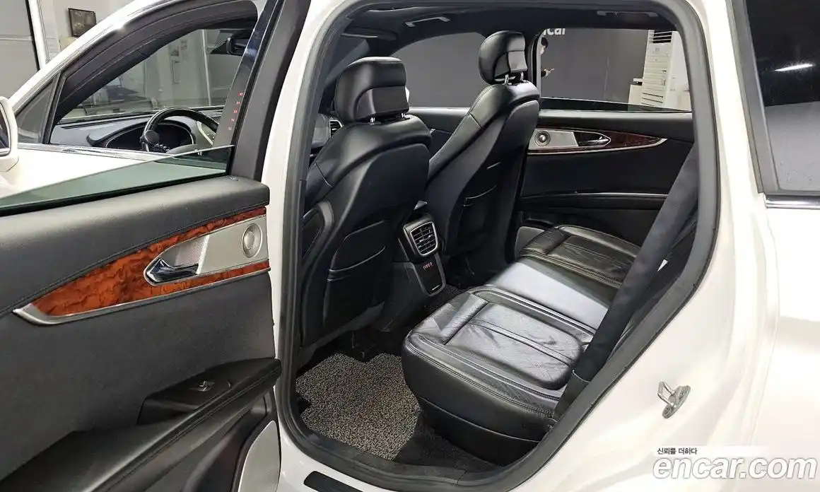 Lincoln MKX 2017 2.7 гидро в Москве № 304142, фото 11