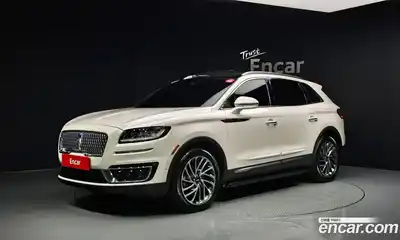 Lincoln Nautilus, 2019