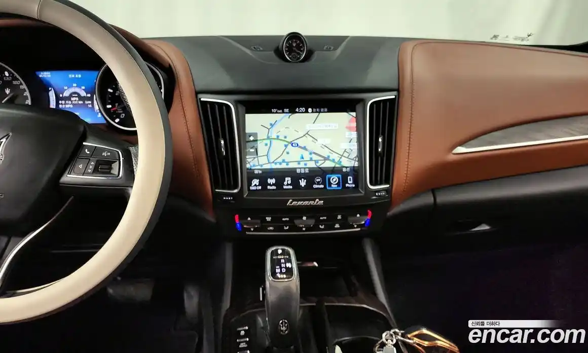 Maserati Levante 2019 3.0 гидро в Москве № 304461, фото 14