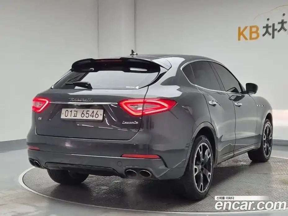 Maserati Levante 2017 3.0 гидро в Москве № 304825, фото 4