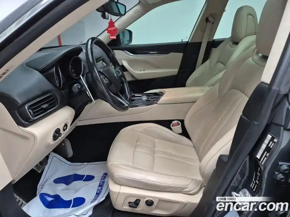 Maserati Levante 2017 3.0 гидро в Москве № 304825, фото 10