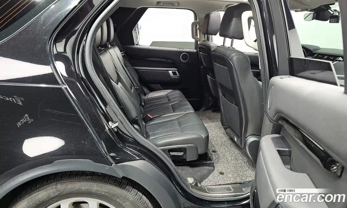 Land Rover Discovery 2018 2.0 гидро в Москве № 316045, фото 11