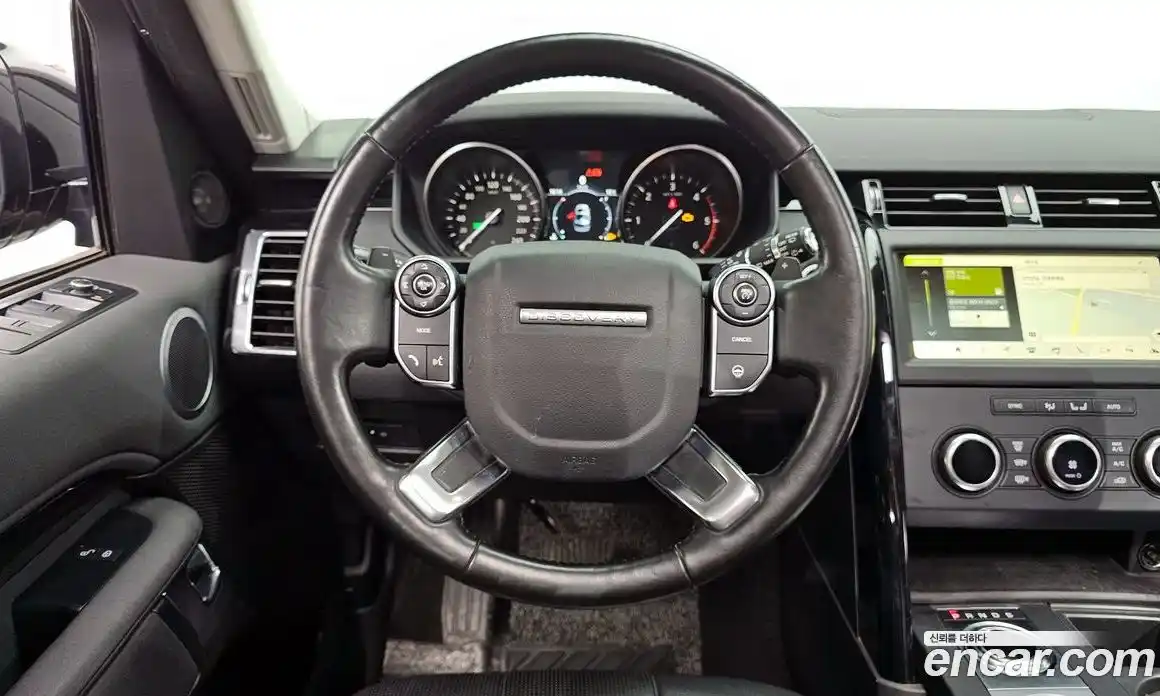 Land Rover Discovery 2018 2.0 гидро в Москве № 316045, фото 12