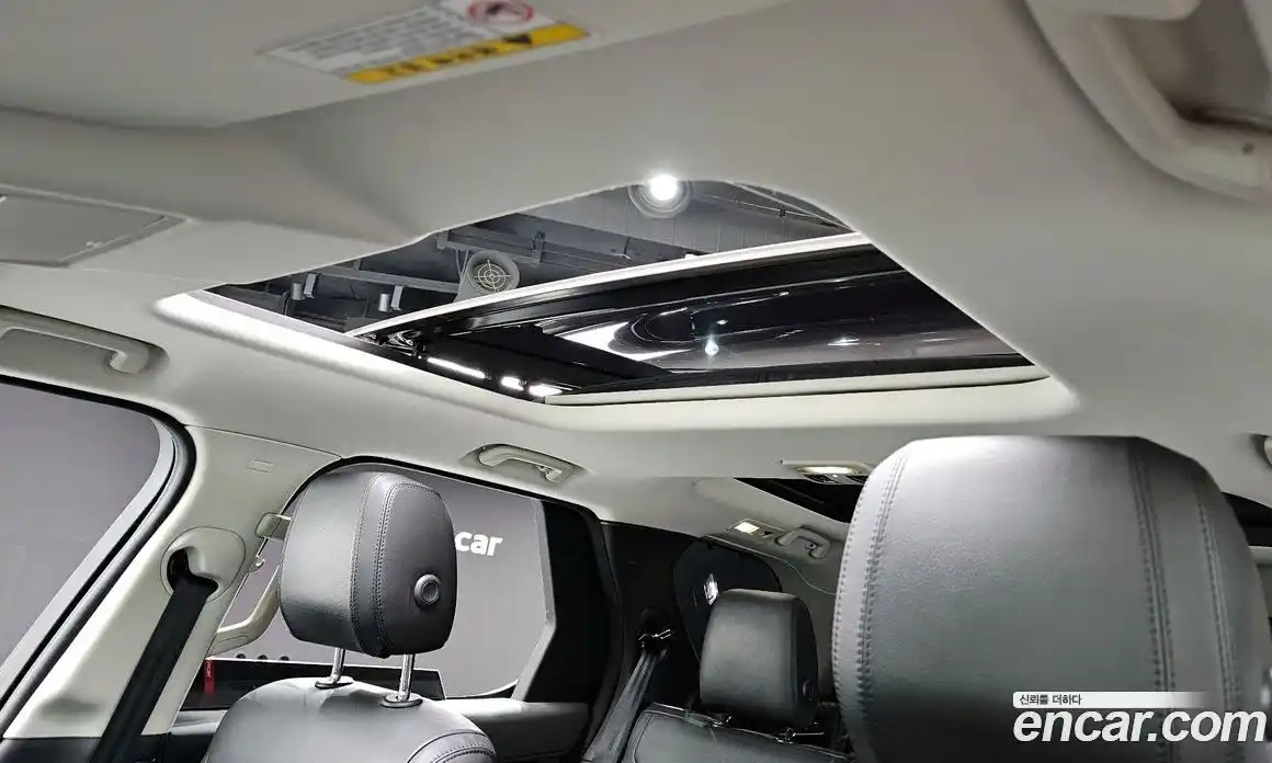Land Rover Discovery 2018 2.0 гидро в Москве № 316045, фото 17