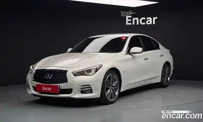 Infiniti Q50, 2015