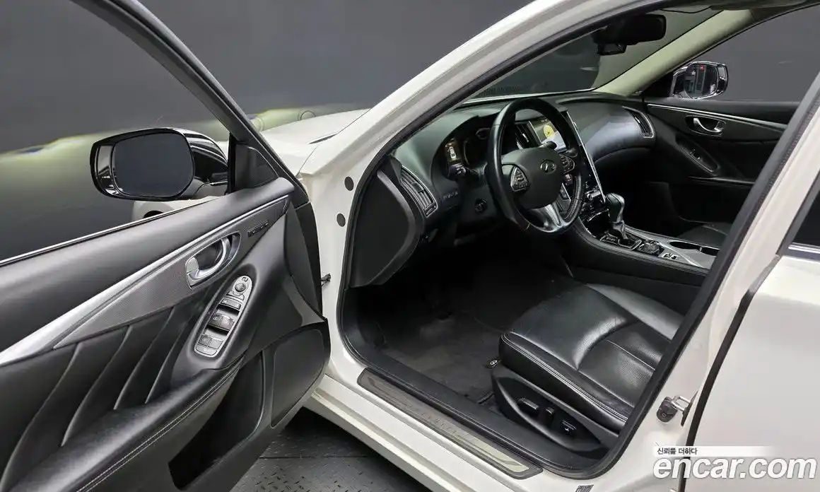 Infiniti Q50 2015 2.1 гидро в Москве № 320489, фото 11