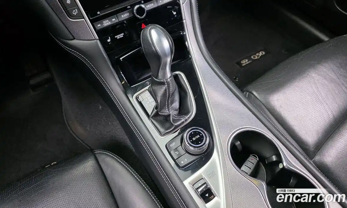 Infiniti Q50 2015 2.1 гидро в Москве № 320489, фото 9