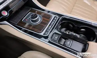 Jaguar XF 2016 2.0 гидро в Москве № 335817, миниатюра 9