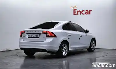 Volvo S60 2015 2.0 гидро в Москве № 344267, миниатюра 2