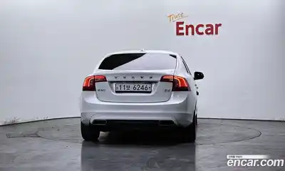 Volvo S60 2015 2.0 гидро в Москве № 344267, миниатюра 4
