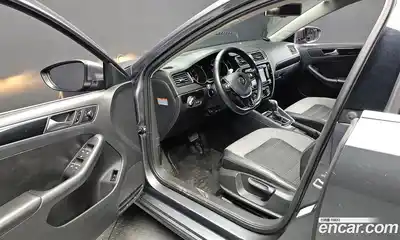 Volkswagen Jetta 2015 2.0 гидро в Москве № 358908, миниатюра 11