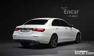 Mercedes-Benz E-Class 2021 2.0 гидро в Москве, миниатюра 2