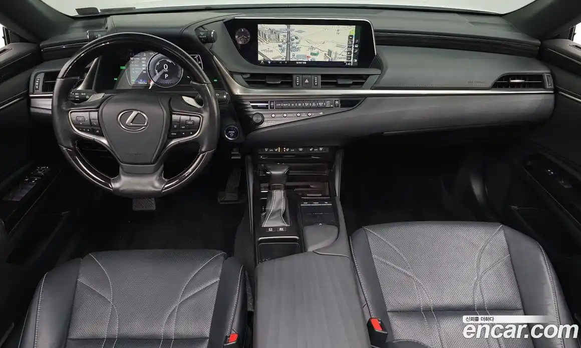 Lexus ES 2019 2.5 гидро в Москве № 398272, фото 6