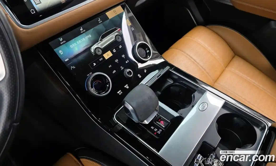 Land Rover Range-Rover Velar 2021 3.0 гидро в Москве № 416266, фото 9