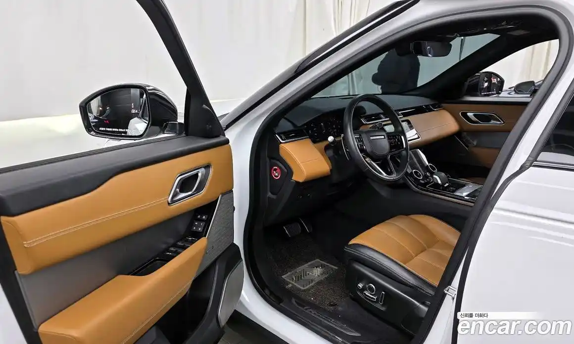 Land Rover Range-Rover Velar 2021 3.0 гидро в Москве № 416266, фото 10