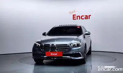 Mercedes-Benz E-Class 2021 2.0 гидро в Москве № 427049, миниатюра 3