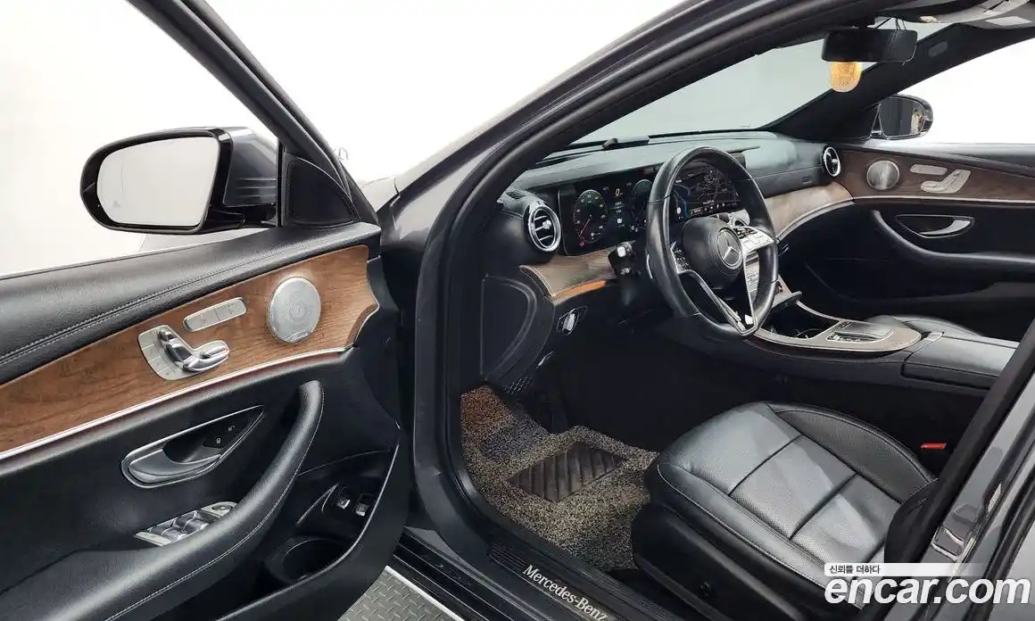 Mercedes-Benz E-Class 2021 2.0 гидро в Москве № 427049, фото 10