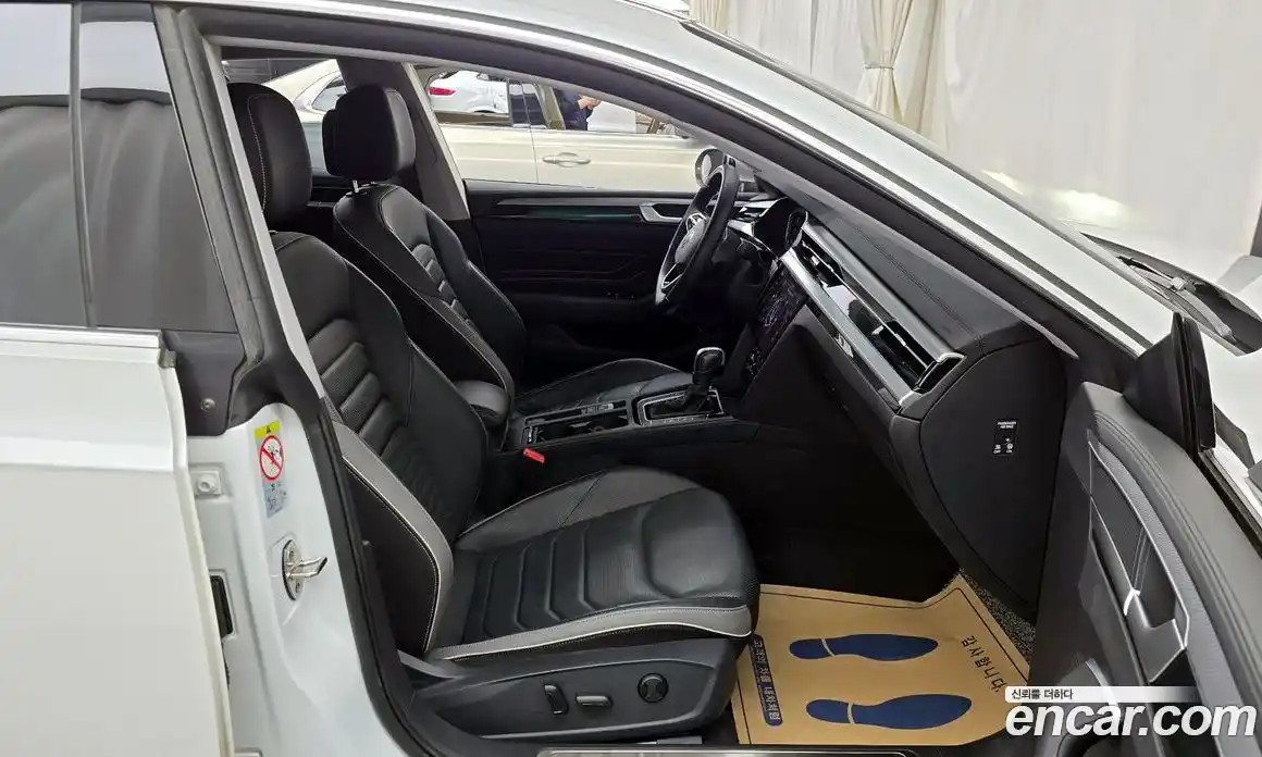 Volkswagen Arteon 2023 2.0 гидро в Москве № 432387, фото 11