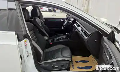 Volkswagen Arteon 2023 2.0 гидро в Москве № 432387, миниатюра 11