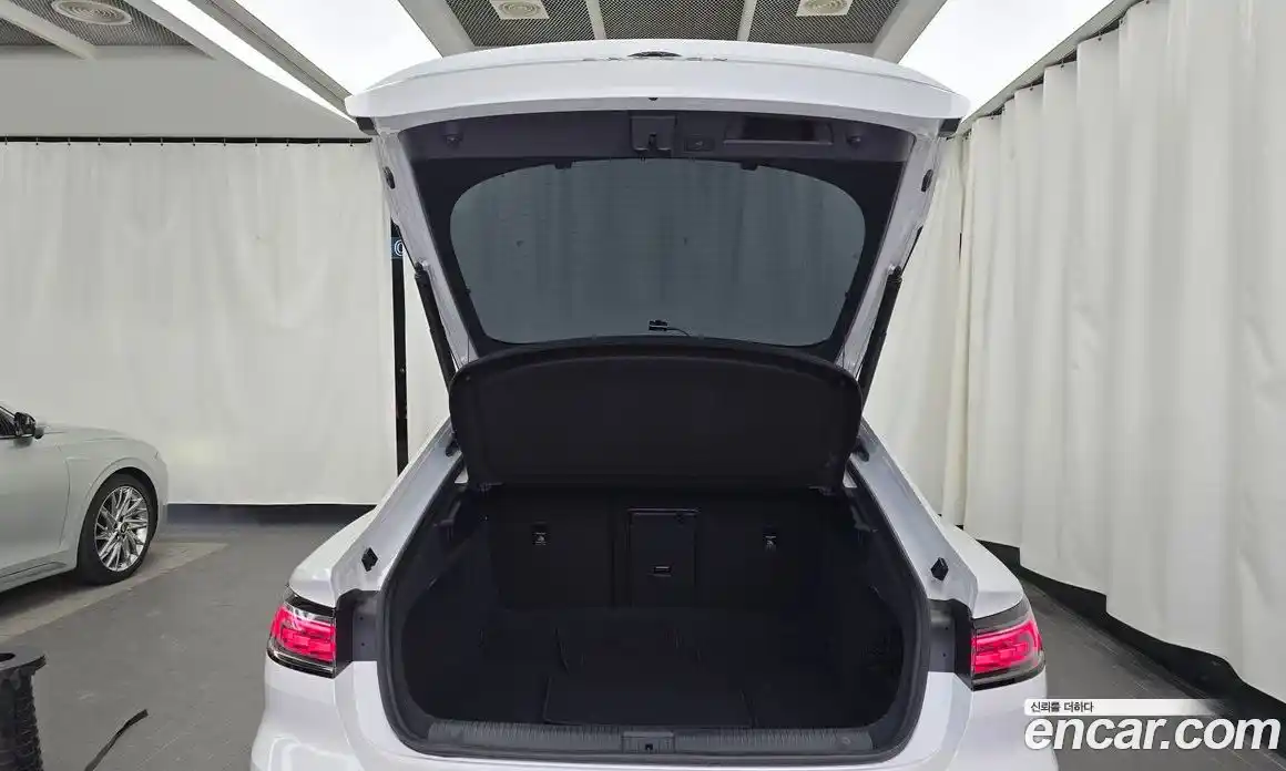 Volkswagen Arteon 2023 2.0 гидро в Москве № 432387, фото 20