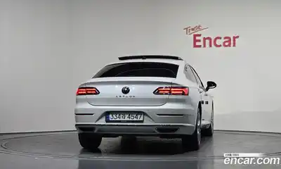 Volkswagen Arteon 2023 2.0 гидро в Москве № 432387, миниатюра 4