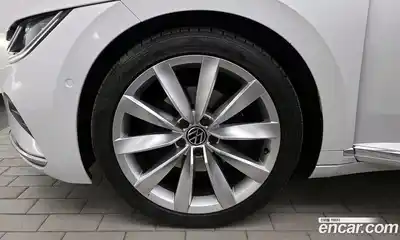 Volkswagen Arteon 2023 2.0 гидро в Москве № 432387, миниатюра 5