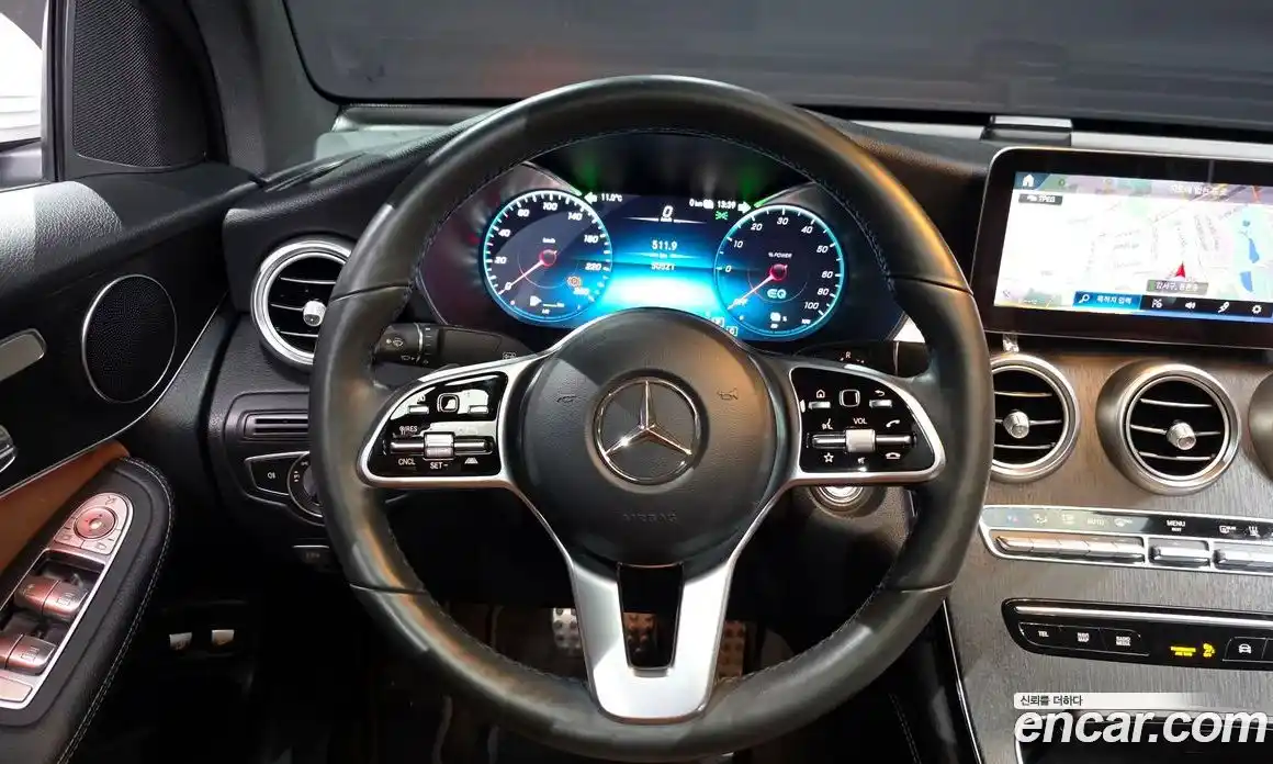 Mercedes-Benz GLC-Class 2020 2.0 гидро в Москве № 494819, фото 13