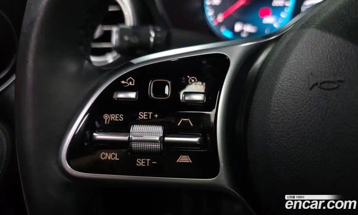 Mercedes-Benz GLC-Class 2020 2.0 гидро в Москве № 494819, фото 18