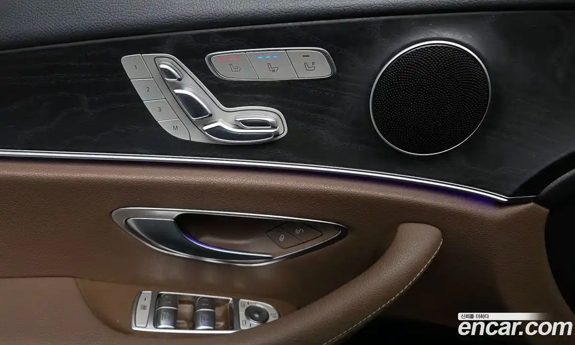 Mercedes-Benz E-Class 2016 2.0 гидро в Москве № 495030, фото 17