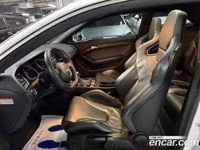 Audi RS5 2013 4.2 гидро в Москве № 497465, миниатюра 9