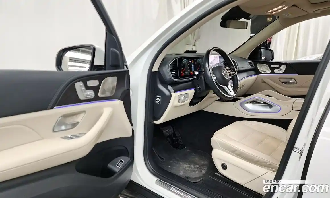 Mercedes-Benz GLE-Class 2023 3.0 гидро в Москве № 543007, фото 10