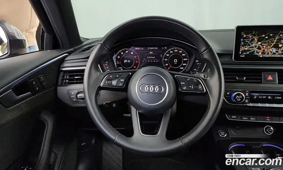 Audi A4 2019 2.0 гидро в Москве № 543998, фото 13