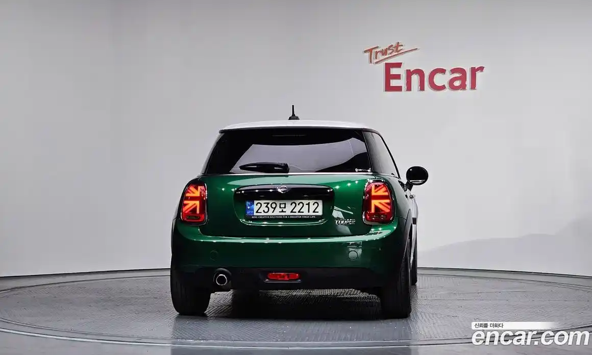 Mini Cooper 2021 1.5 гидро в Москве № 595177, фото 4
