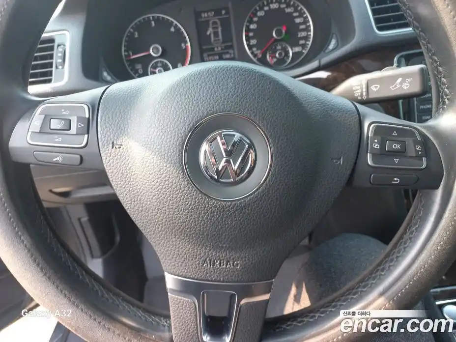 Volkswagen Passat 2014 2.0 гидро в Москве № 607623, фото 9