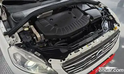 Volvo XC60 2017 2.4 гидро в Москве № 626413, миниатюра 5