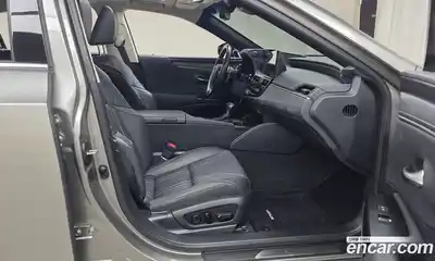 Lexus ES 2023 2.5 гидро в Москве № 628532, миниатюра 11