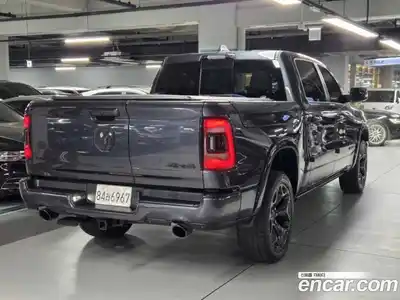 Dodge Ram Pick Up 2022 5.7 гидро в Москве № 681595, миниатюра 2