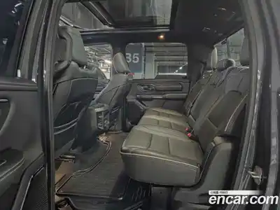 Dodge Ram Pick Up 2022 5.7 гидро в Москве № 681595, миниатюра 9