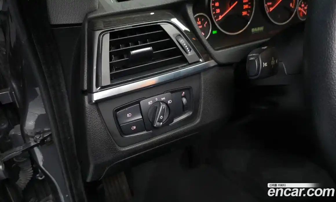 BMW 3-Series 2015 2.0 гидро в Москве № 720924, фото 14