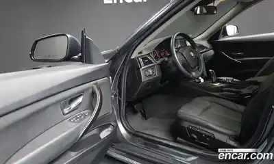 BMW 3-Series 2015 2.0 гидро в Москве № 720924, миниатюра 10