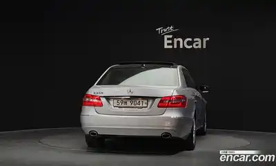 Mercedes-Benz E-Class 2010 3.0 гидро в Москве № 722784, миниатюра 4