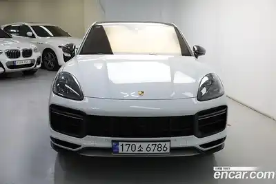 Porsche Cayenne, 2023