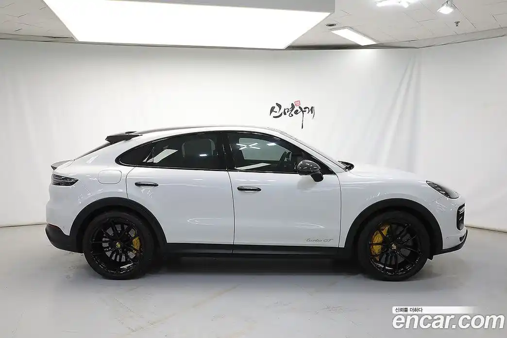 Porsche Cayenne 2023 4.0 гидро в Москве № 724371, фото 4