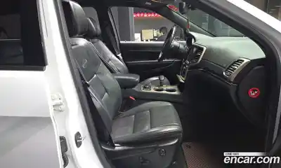 Jeep Cherokee 2013 3.0 гидро в Москве № 725351, миниатюра 11