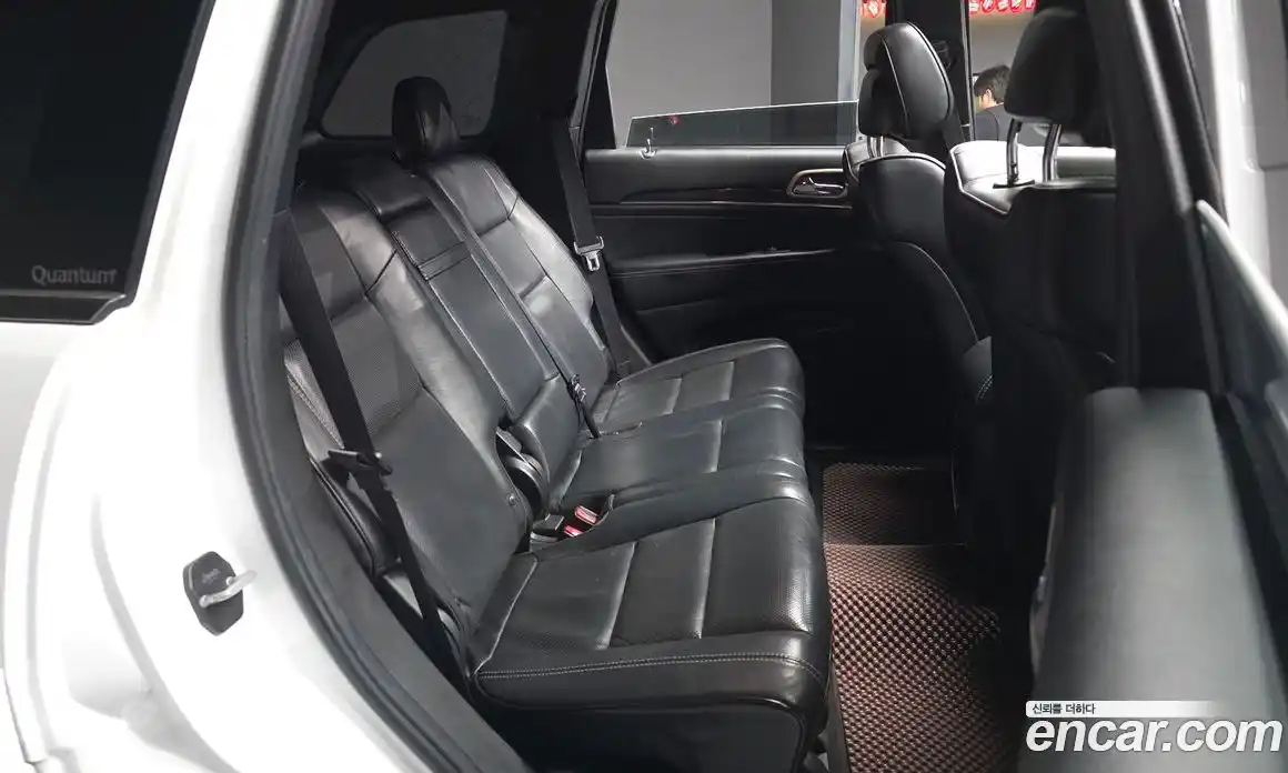 Jeep Cherokee 2013 3.0 гидро в Москве № 725351, фото 12