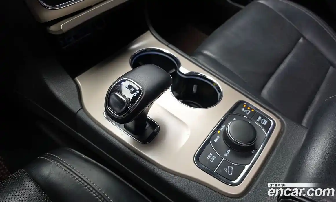 Jeep Cherokee 2013 3.0 гидро в Москве № 725351, фото 9