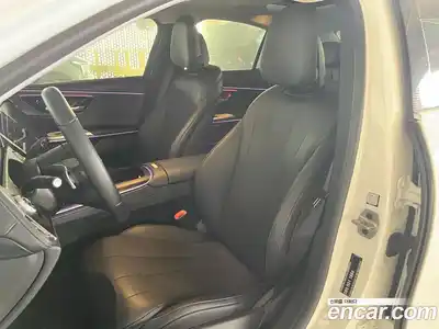 Mercedes-Benz E-Class 2024 2.0 гидро, миниатюра 8